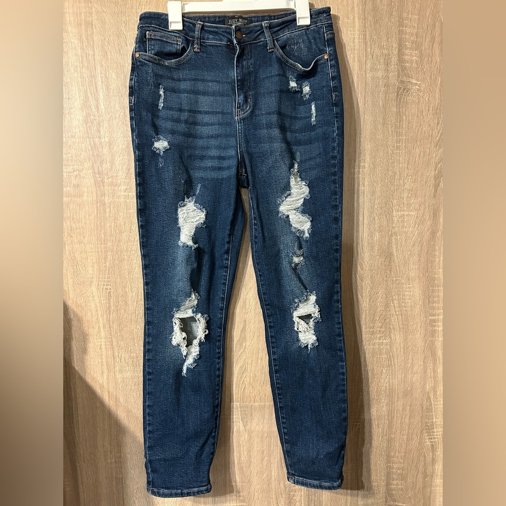 Judy Blue Distressed Blue Jeans Size 13/31 Boyfriend Fit